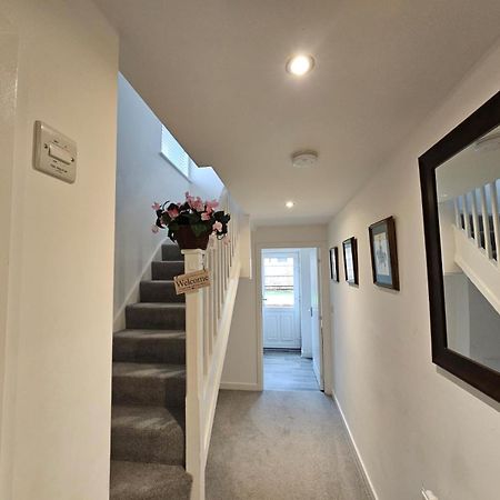 Modern 3 Bedroom Town House Ipswich Exterior foto