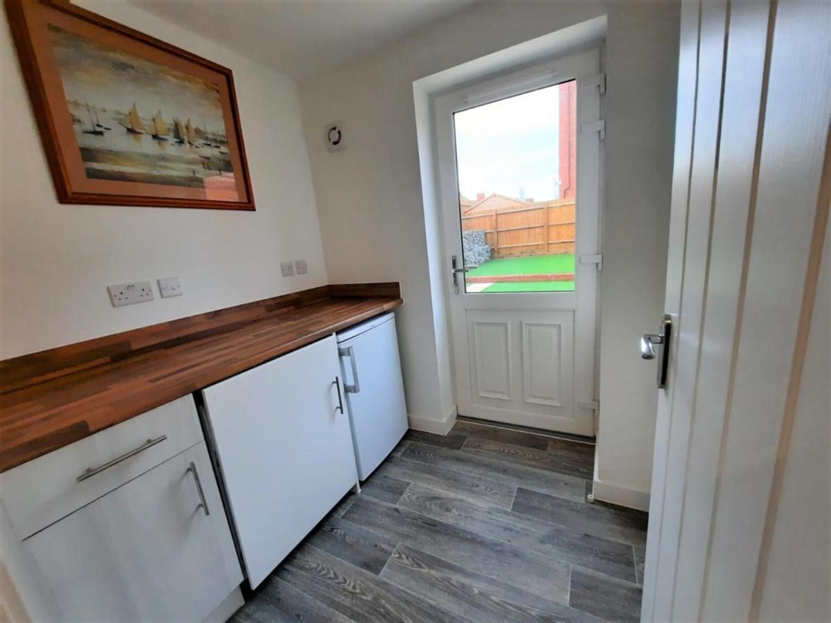 Modern 3 Bedroom Town House Ipswich Exterior foto